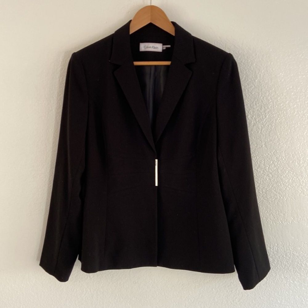 Calvin Klein Black Fitted Blazer Snaps size 10